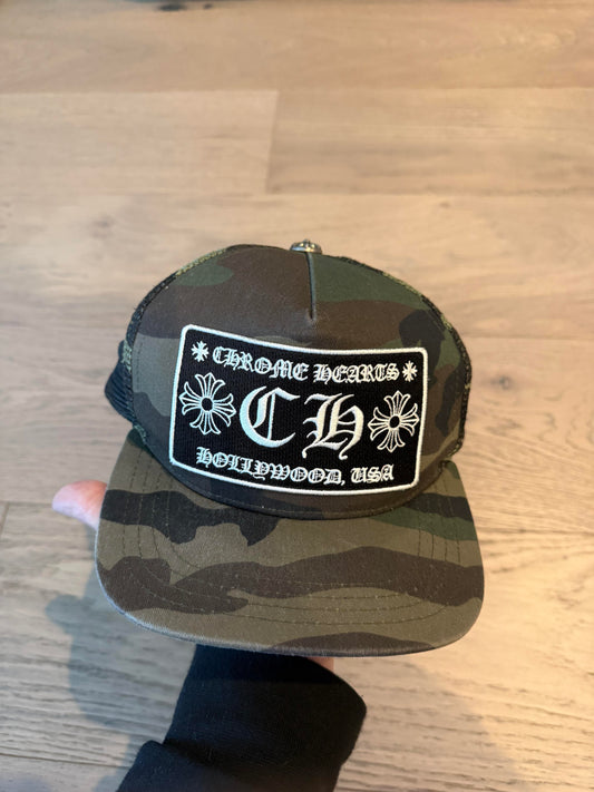 Chrome hearts camo trucker hat- used great condition